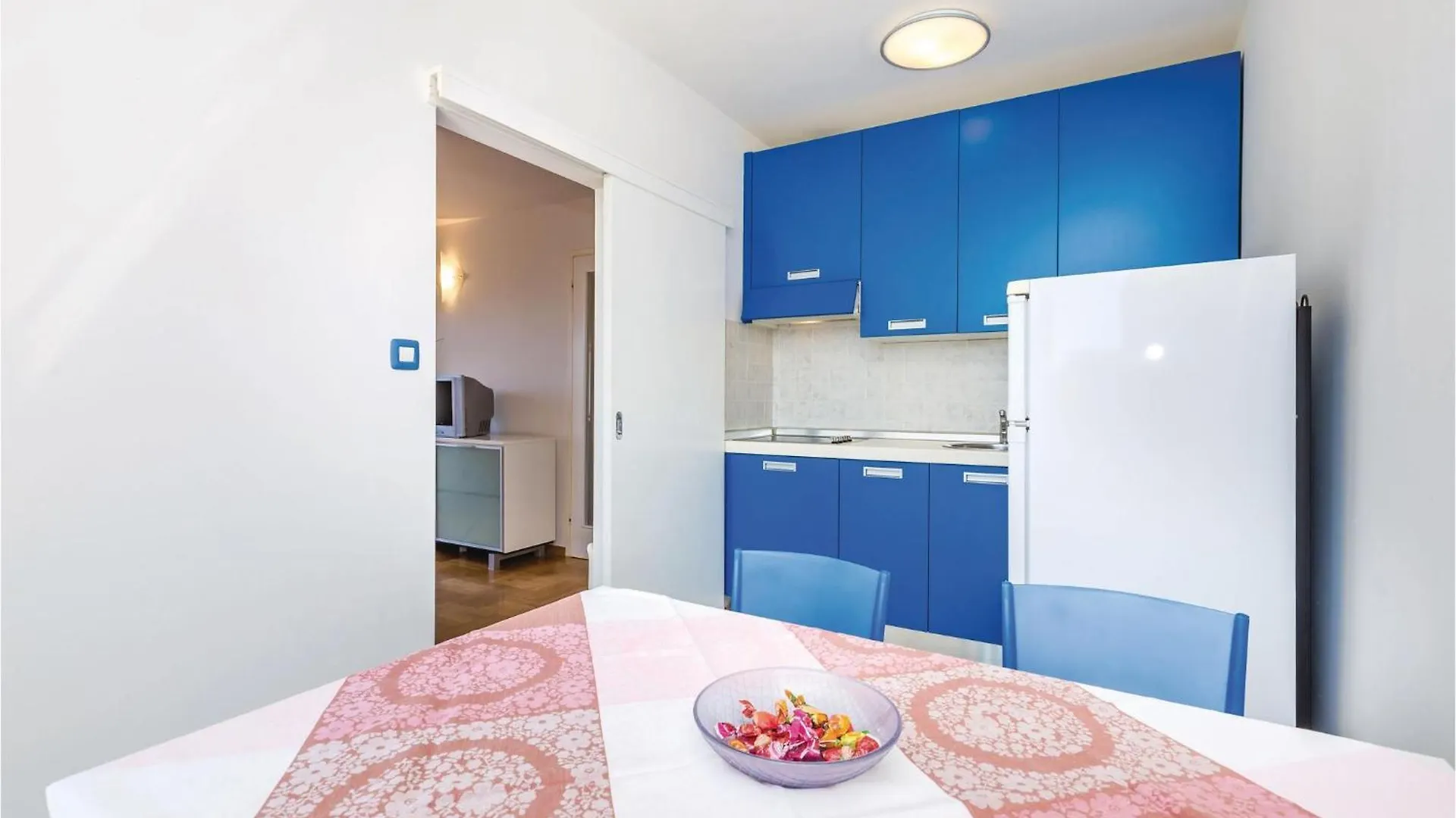 Gorgeous Apartment In Barbat With Wifi Barbat na Rabu